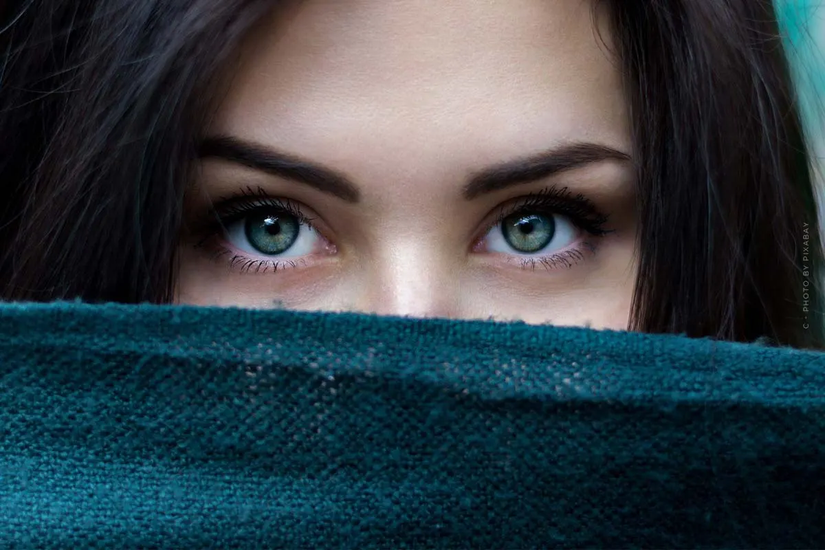 Tips for a perfect eyelash: Nourishing mascaras, strengthening vitamin E & eyelash serums