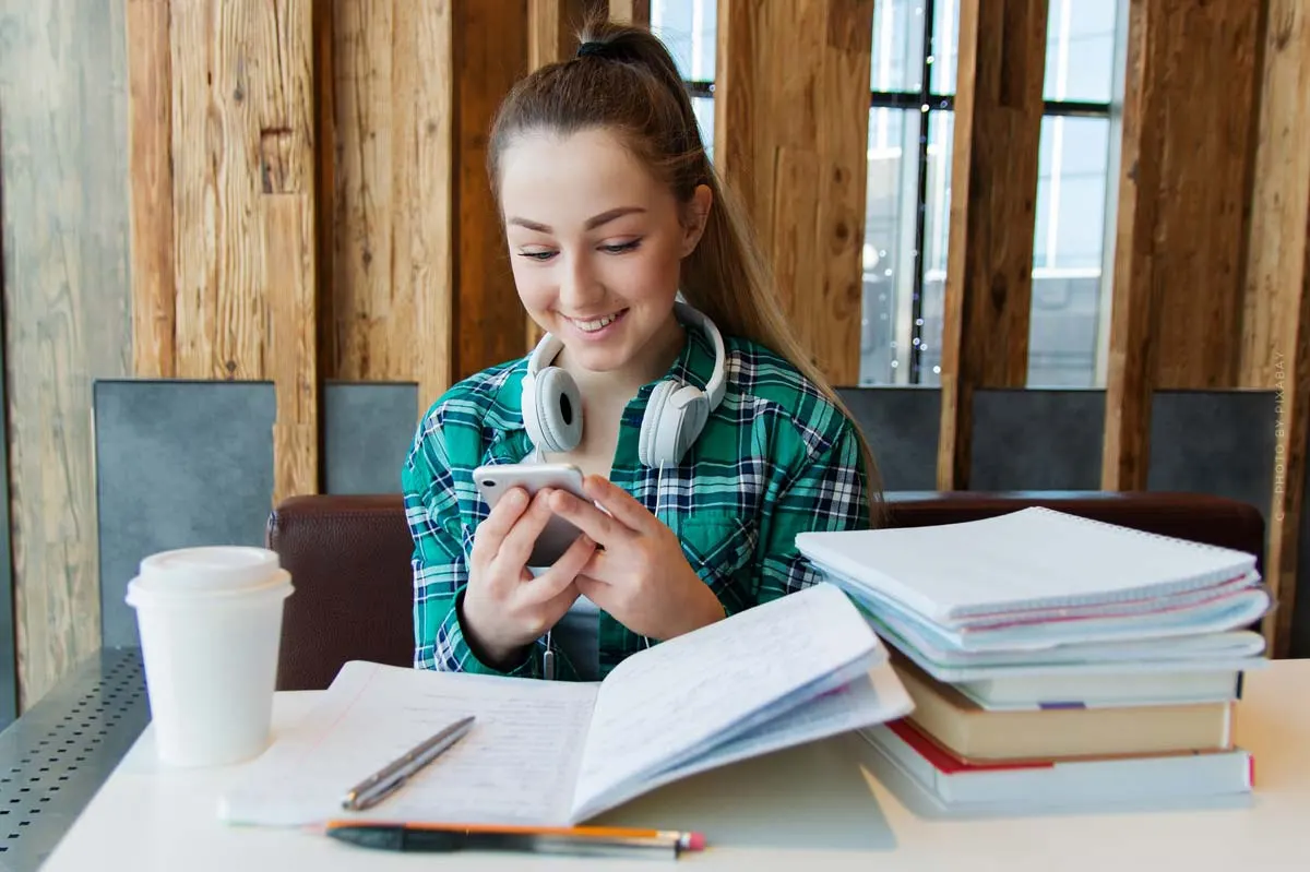 Top 5 job exchange: job offers + tips for jobs, application & job search