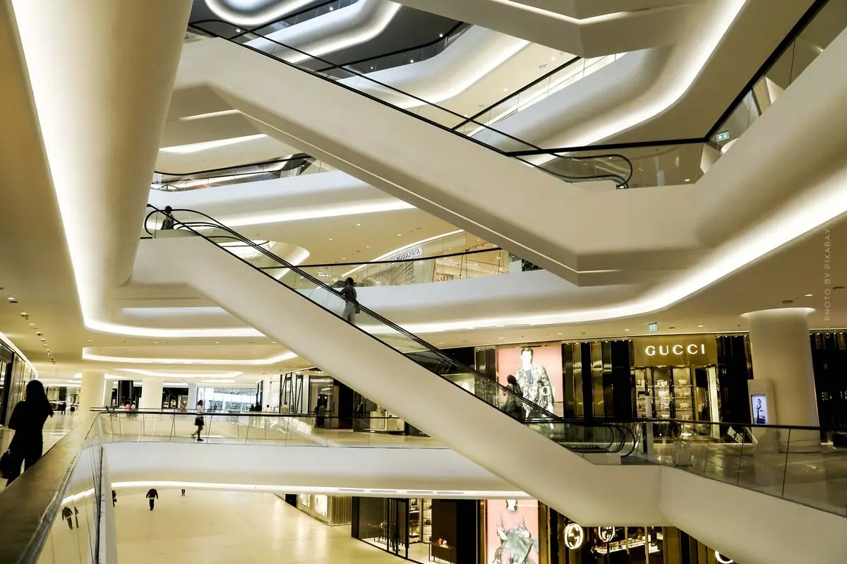 Luxury Shopping Houston: (18 Stores): Versace, Fendi, Dolce & Gabbana and Co.