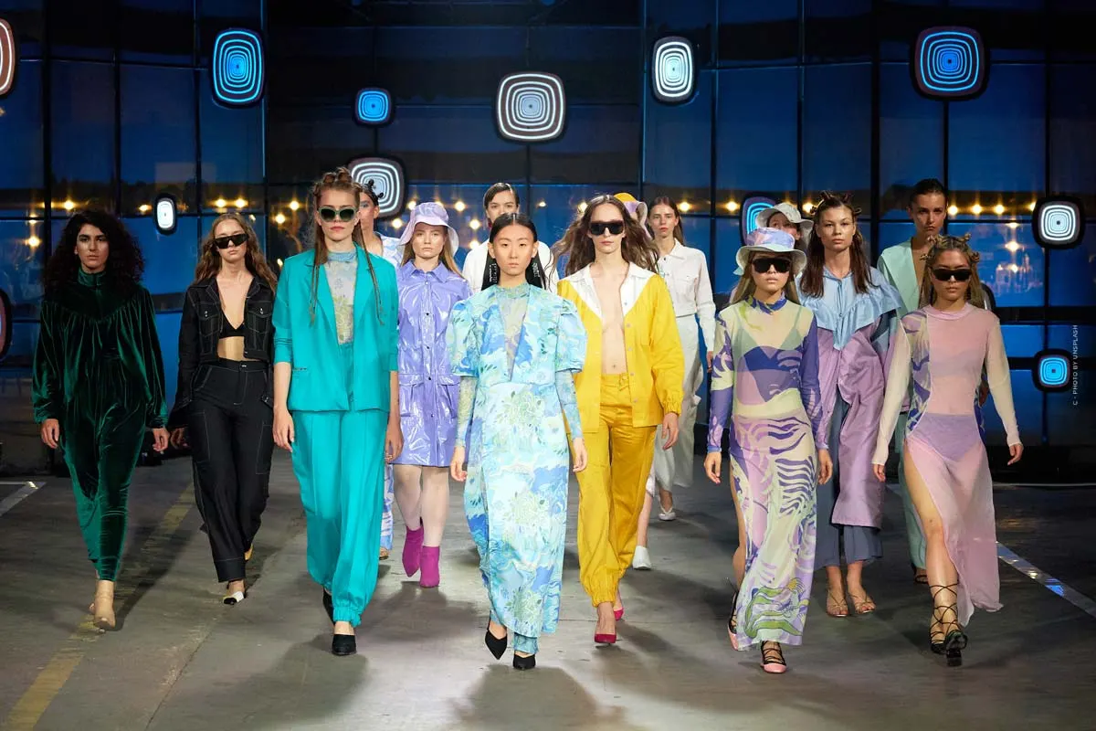 Stella McCartney: vegan bags, shoes, jackets and more from the English fashion house