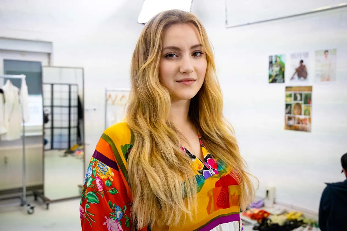 Interview with Dascha: Curvy model and finalist of GNTM about her beginnings, experiences & goals in the modeling world