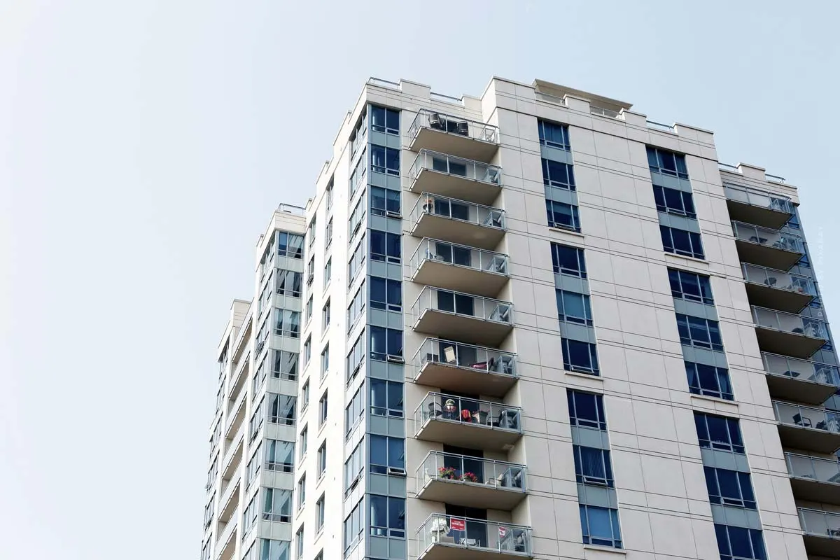 Buy rented or unrented: Owner-occupancy, capital investment & Co. - advantages and disadvantages