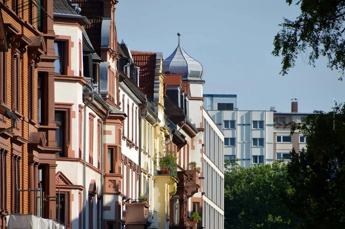 Buying your first condominium - criteria, purchase price & capital investment - 11 point checklist