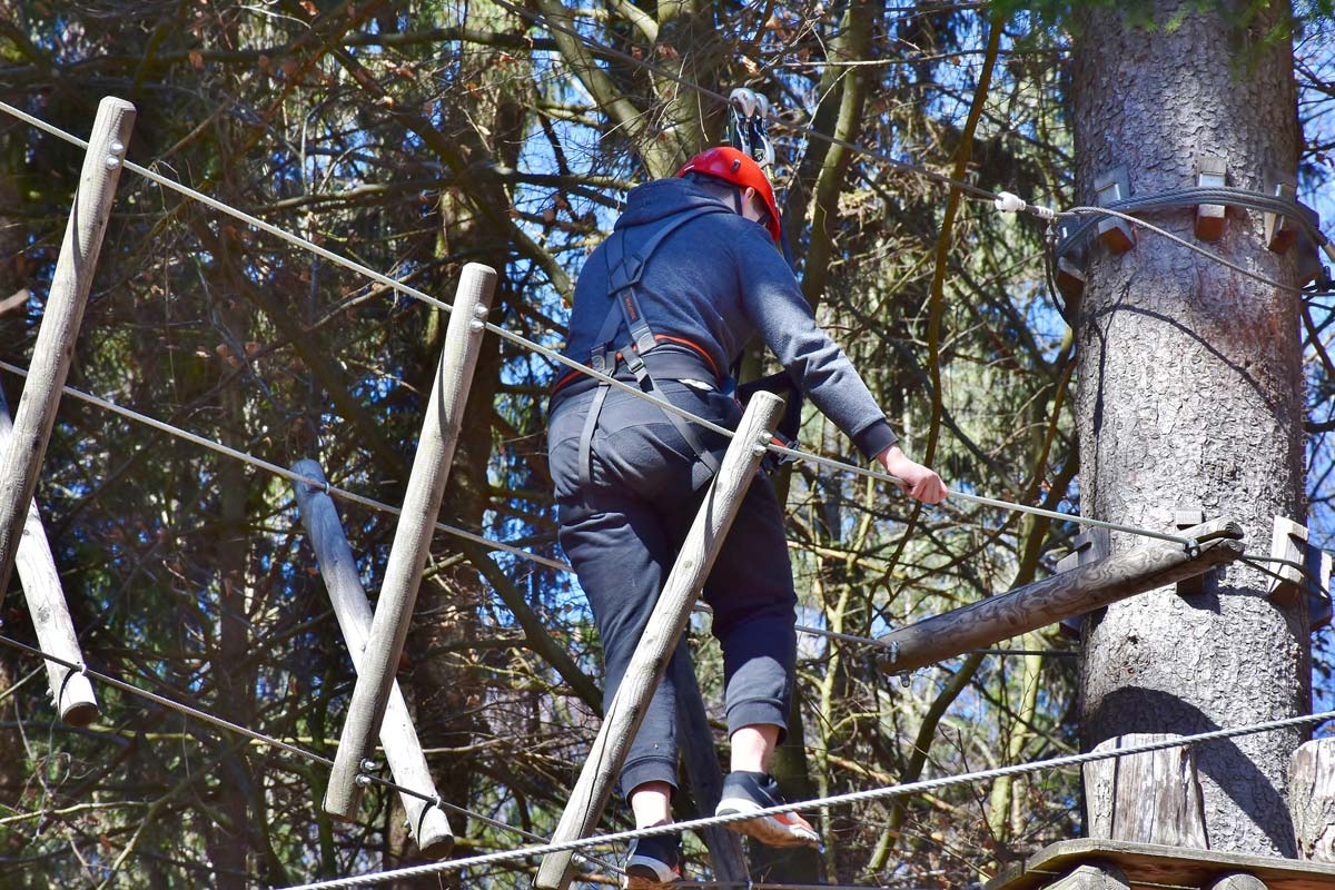 Climbing forest Kühlungsborn with cable car and climbing equipment
