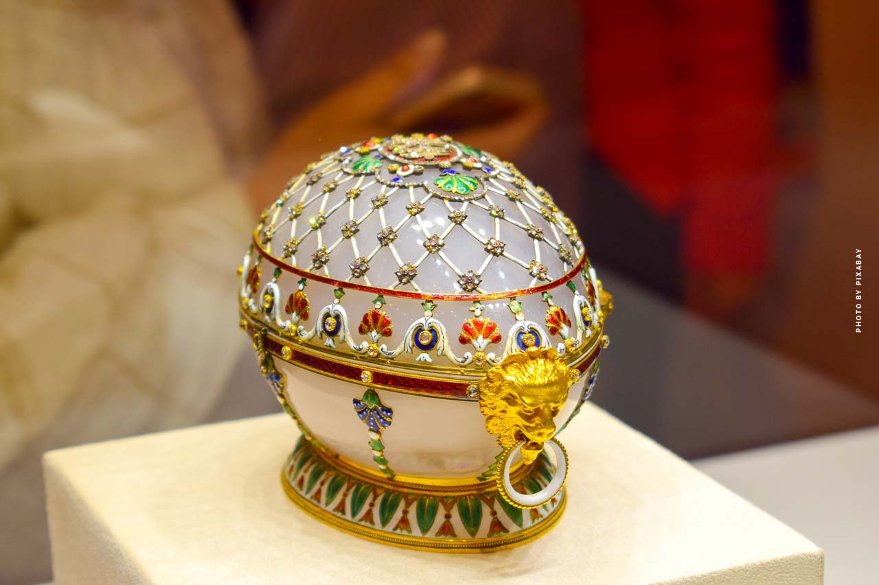 faberge-ei-egg-kapitalanlage-geld-anlegen-kunst-objekt-art-invest-gold-selten-zerbrechlich-museum-ausstellung