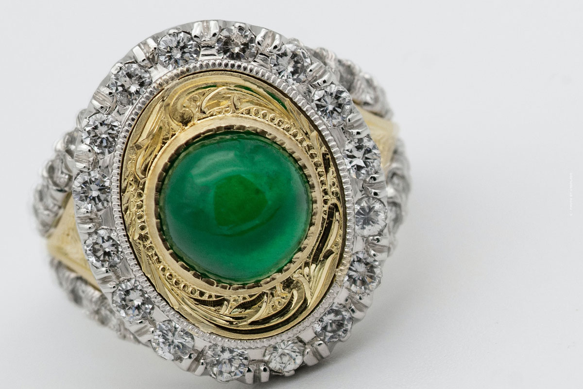 jade-edelstein-kapitalanlage-wert-preis-farbe-herkunft-schliff-vorkommen-qualitaetsmerkmale-ring-schmuck