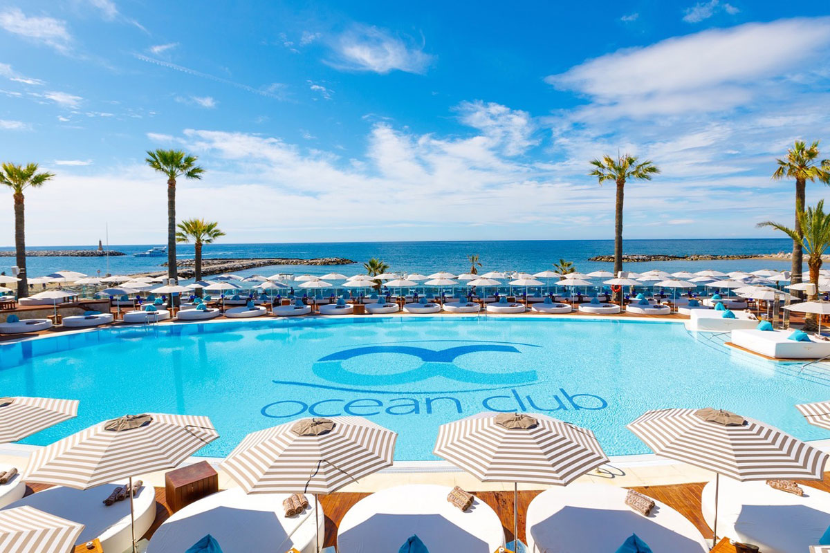 Ocean Club Marbella City Beach Club, drinks, DJs and XXL pool! FIV